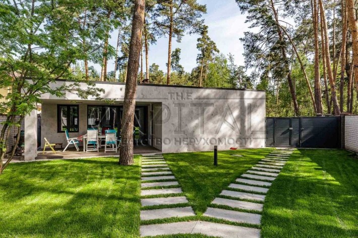 продаж дом з дизайнерським ремонтом - фото 1