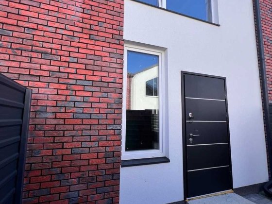 Таунхаус із закритим двориком! Без комісії Білогородка
