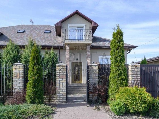 Продаж будинку 250м2 с.Білогородка Києво-Святошинський р-н з ремонтом 4,5 соток