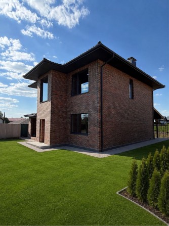Продаж сучасного цегляного будинку в Гатому  190 м² 6,6  соток 280 000 $ Без комісії - фото 1