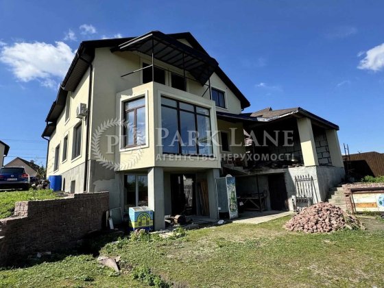 Продам будинок в с. Гатне, власне озеро, 15 сот землі, поруч парк Гатне