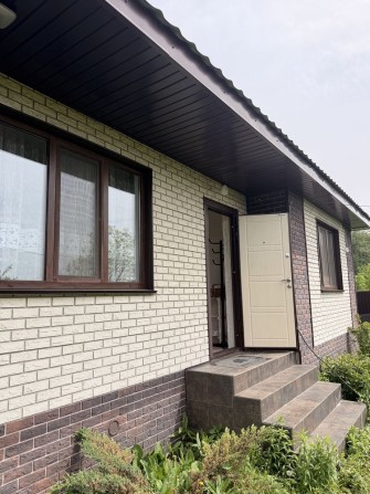 Продаж якісного будинку з ремонтом в передмісті Києва - фото 1