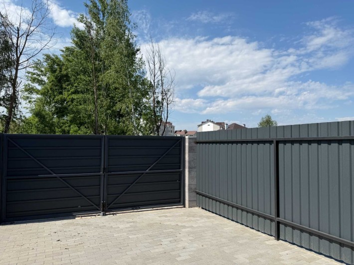 Продаж таунхаус з Газом, з ремонтом - фото 1