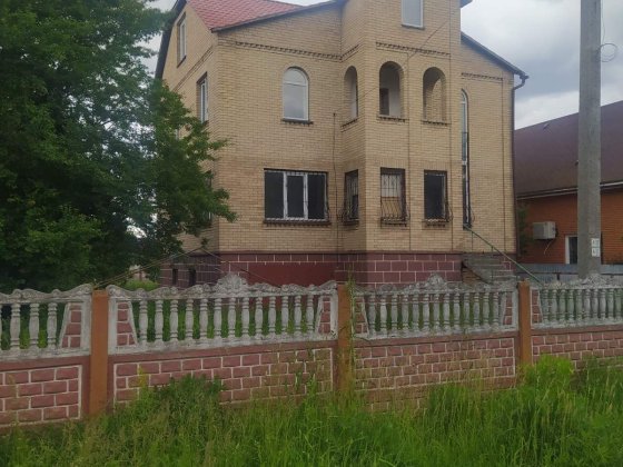 Чабани. Будинок 267  кв.м+10соток. 119 000 дол Чабани