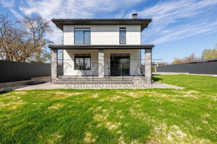 Продаж / Будинок / 190 м2 / Ходосівка / вул. Молодіжна - фото 1