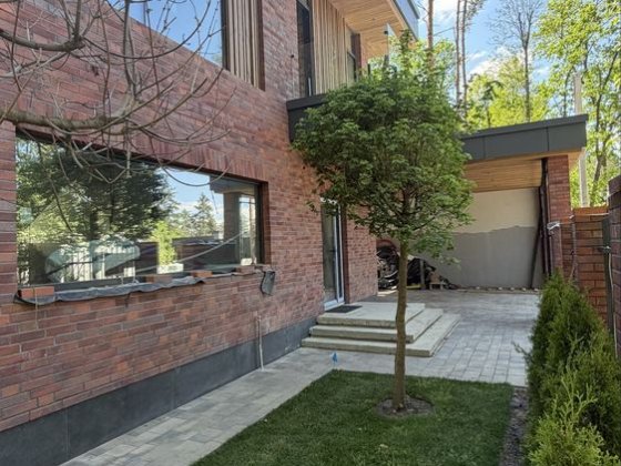 Ексклюзивний будинок 230 м² у лісі КМ “Нова Ходосівка”, басейн, газ, 8 соток, преміум сегмент, без к