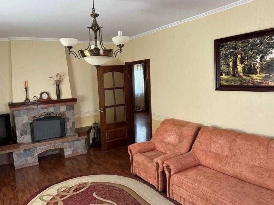Продам Будинок ,вільний, 5 кімнат, газ , гараж , 15соток село Гнідин Гнідин