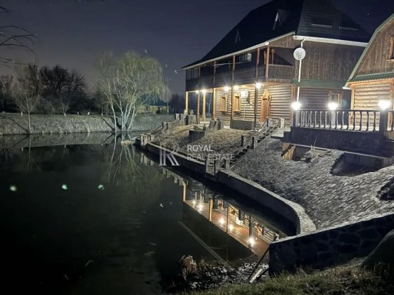 Продаж Елітного Будинку Гнідин Ремонт 300м2 1,1га Гарна Локація Озеро Басейн Набережна Гнідин