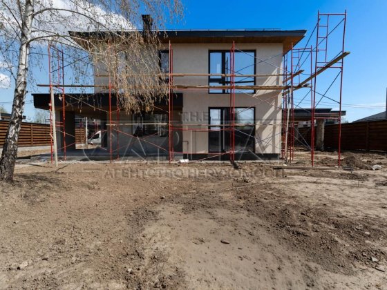 Продажа дома с бассейном, с. Ходосовка, Обуховский район Ходосівка
