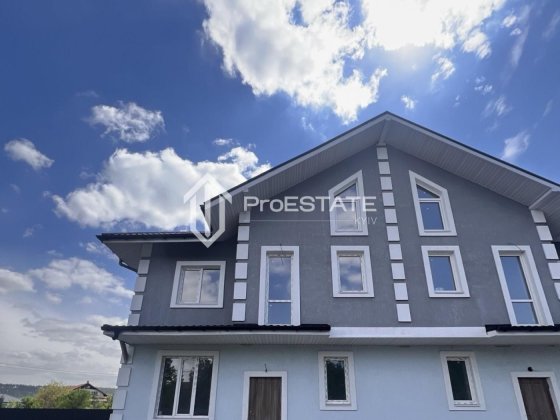 Дуплекс 160 м2 6 соток с. Гнідин Центр продаж без %