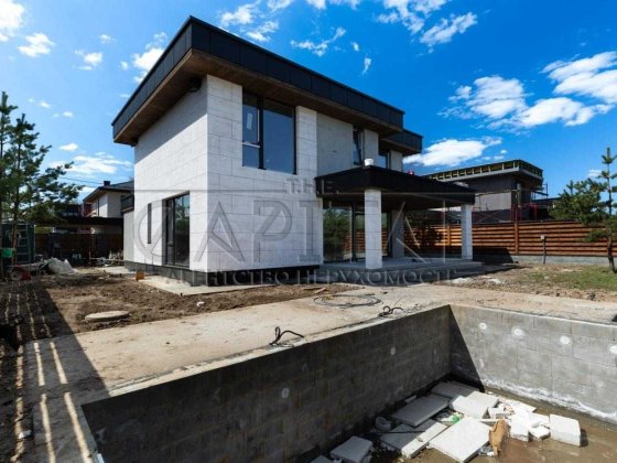 Продаж / Будинок / 190 м2 / Ходосівка / вул. Квітнева Ходосовка
