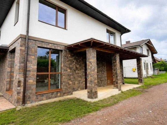Продаж двоповерхового будинку З РЕМОНТОМ 184 м² Нові Петрівці ВІДЕО Новые Петровцы