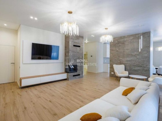 Продаж Будинок Стоянка Київ Закрите КМ 170м2 9 соток Ремонт Новий 1 поверх Камін Ділянка Дисконт Стоянка