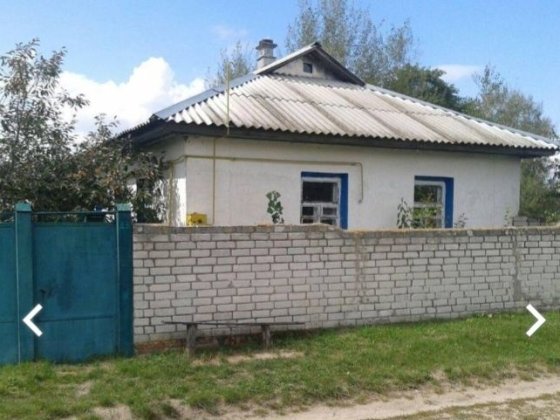 Будинок в жилому стані Узин