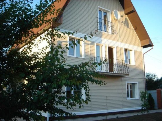 Продаж маєтку з двома будинками, смт Глеваха Глеваха