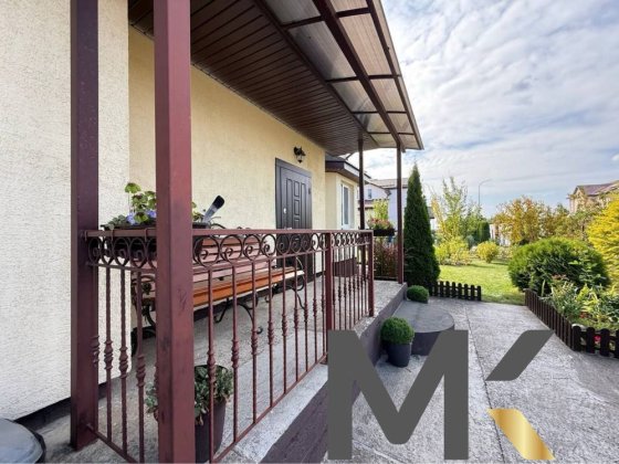 Будинок з власним садом ,160 м², 15 соток, гараж і сонячні панелі. Березівка
