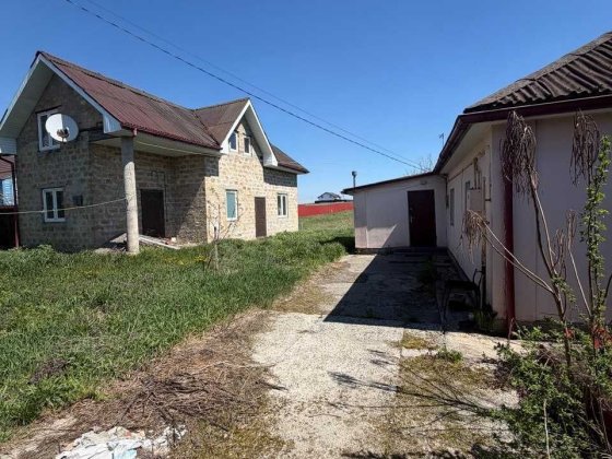 БЕЗ % Продаж 2х будинків 39,4 та 112,7м2 с.Бузова ГАЗ єВіднов-Ваучери-Постанови 0,20га Бузова