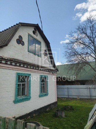 Продам будинок  з великою земельною білянкою в Блиставиці - фото 1