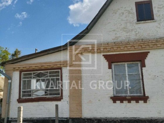 Продаж будинку з великою земельною ділянкою. Блиставица