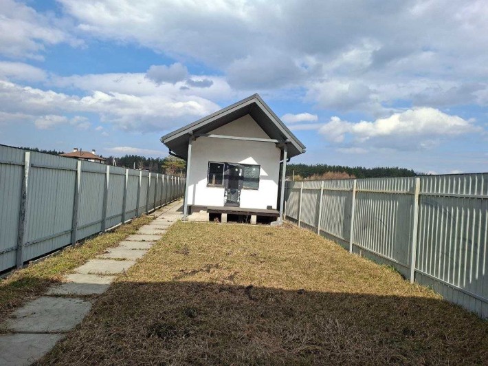 Продаж будинку "Барні Хаус" з терасою біля озера с.Горенка - фото 1