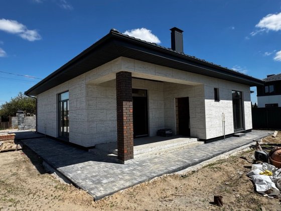 Сучасний будинок домашні з газом 130 м² на 5 сотках — без комісії для покупця, на межі Білогородки т Гнатовка