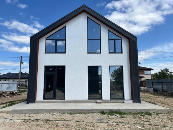 Сучасний будинок біля Києва 150 м² на 5 сотках Гнатовка