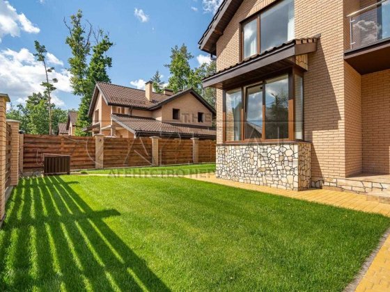 Продажа дома с современным ремонтом Гора Бориспольский район Кедина Гора