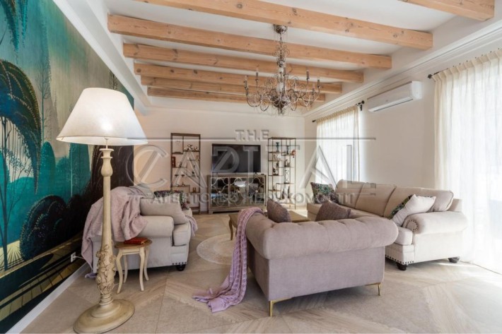 Продажа дома КГ Белгравия , Дмитровка, РЕМОНТ ДЛЯ СЕБЯ‼️ - фото 1