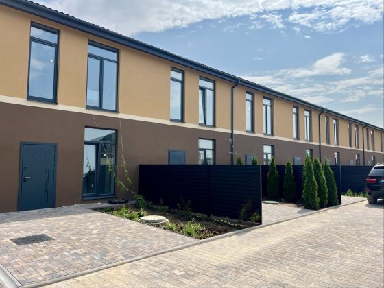Продаж таунхаусу 51м2. Закритий комплекс в с.Іванковичі. БЕЗ КОМІСІЇ Иванковичи