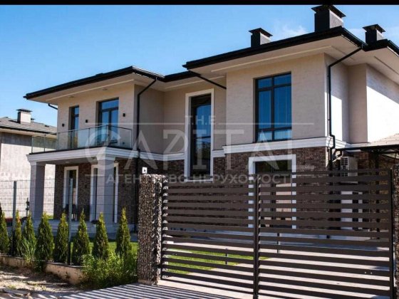 ПРОДАЖ! Вигідна ціна чудового будинку в КМ MAETOK VIP/Вихід на воду і ліс, до Києва всього 9 км Іванковичі