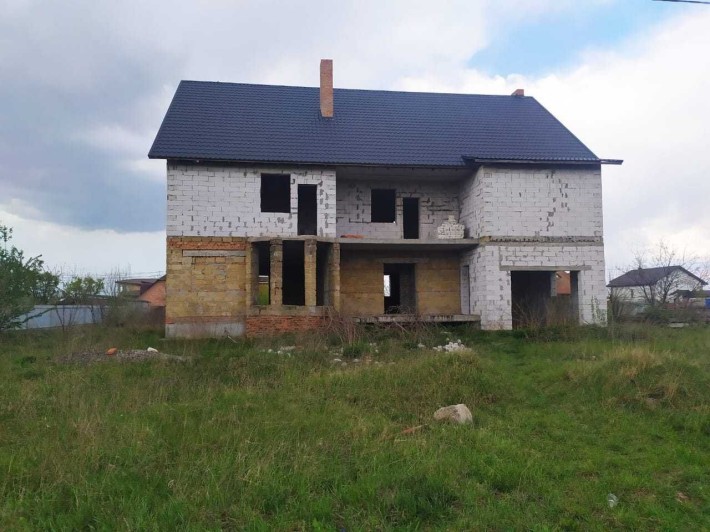 Продаж будинку з земельною ділянкою - фото 1