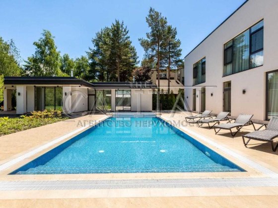 Ексклюзивний будинок · КМ Riviera Village  на ділянці 45-сот , з власним басейном с. Лебедівка Вишго Лебедівка