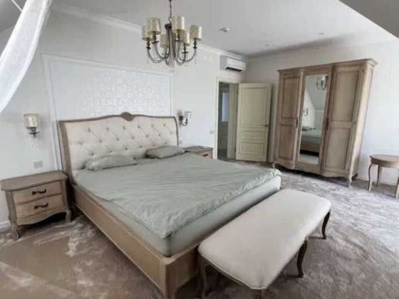 Продаж 4 кім.будинок в селі Крушинка 20 хв. від Києва по Одеській трасі.