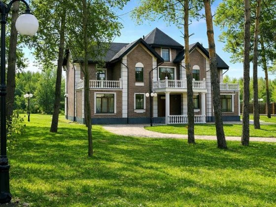 Лебедівка. Будинок в КМ «Dream Village» на ділянці 0,72 га з виходом на Дніпровський канал Лебедевка