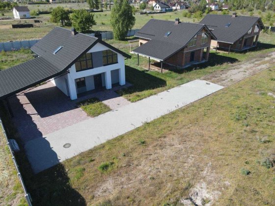 КМ с.Лебедівка, 5 ділянок, 3 готових будинки 170 м2, 60 соток, 125 кВт Лебедевка