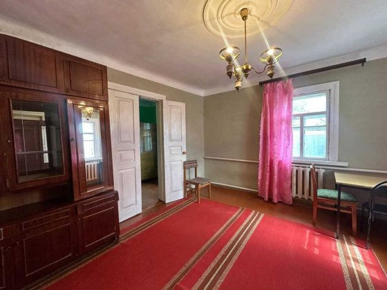 Продаж будинку 107,8м² під ремонт. 4 кімнати. 31 сотка. ГАЗ! Біля озера. ID:822