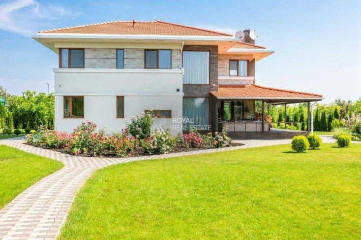 Продаж Будинок 5кім. 260м2 с. Осикове Фастівський р-н Генератор Тераса - фото 1