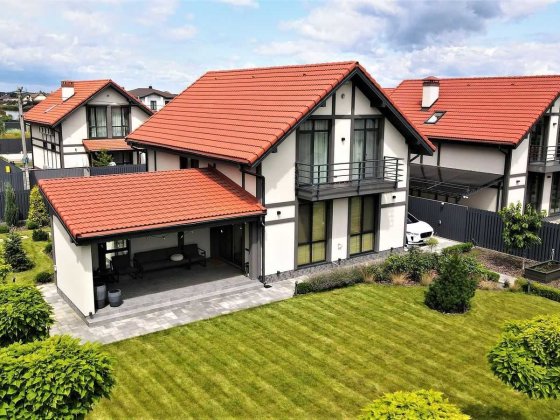 Котеджне містечко Міжріччя, продаж будинку 190 кв.м | КМ Межречье | ГАЗ, 3-и фазна сонячна станція d Осещина