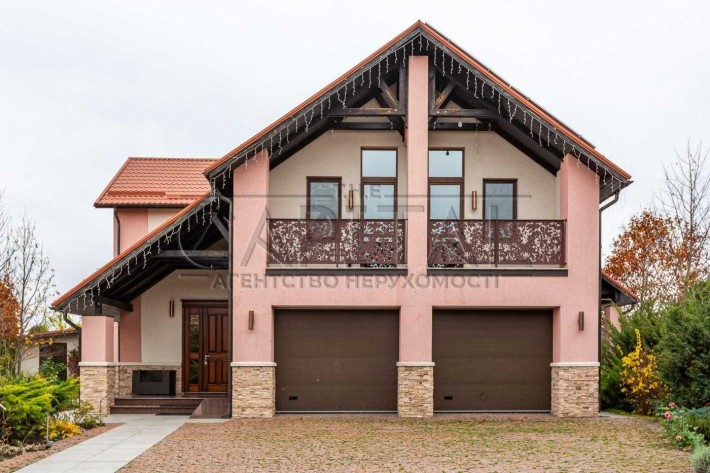 Продажа дома 400м2 с.Плюты/Обуховский р-н/с ремонтом/выход на воду/35 соток - фото 1