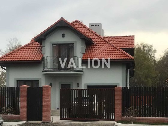 Продаж будинку з авторським ремонтом понад 200 м2 у КМ Рославичі на 10 сотках з видом на ліс, є газ, Рославичи