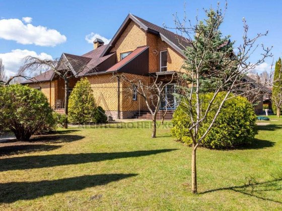 ПРОДАЖА/Эксклюзивная резиденция без ремонта, 491 м2, свой выход к воде, Романков