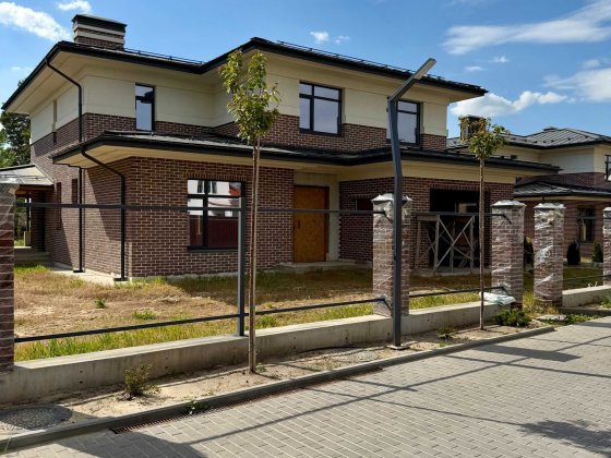 Продаж Будинку Щасливе панорама зелена зона без сусідів ззаду 10 сот Щасливе