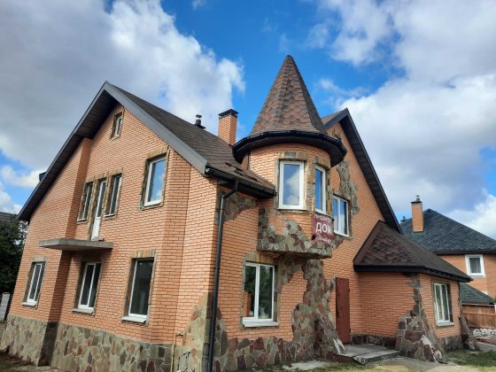 БЕЗ КОМІСІЙ Котеджне Містечко ЧАЙКА супер дім 250 кв.м. + 100 кв.м. підвал-УКРИТТЯ + гараж Чайки