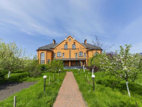 Продажа эксклюзивный дом в Хотяновке 25 соток  площадь 923М2