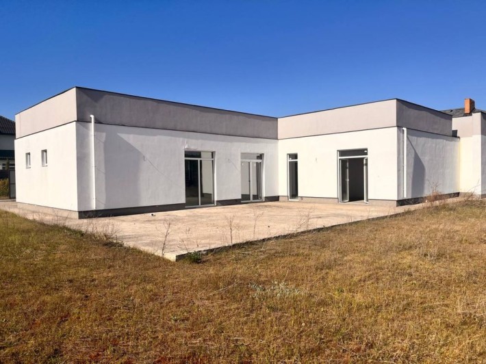 Продаж будинку в коттеджном городке - фото 1