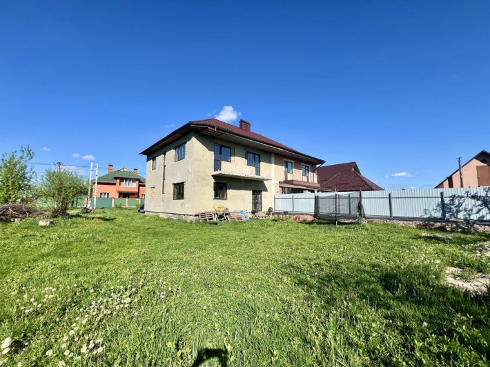 Продаж (або обмін на квартиру) дуплексу на великій ділянці в с.Шевченкове( Білогородка), 12 км до Ки - фото 1