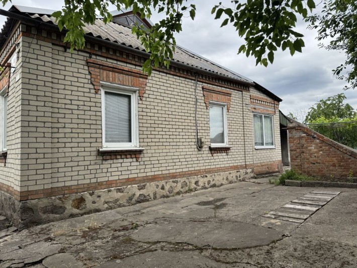 Продам будинок  в гарному стані - фото 1