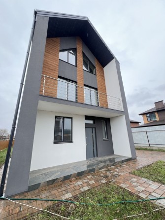 Продаж будинку 160м2 с.Білогородка котеджне містечко Secret Lake House. - фото 1