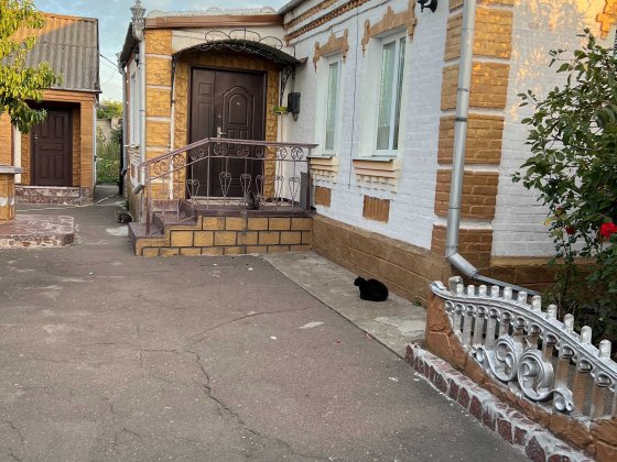 Продам будинок  м. Новоукраїнка вул. Тургенєва. 22000$(можливий торг). Новоукраинка