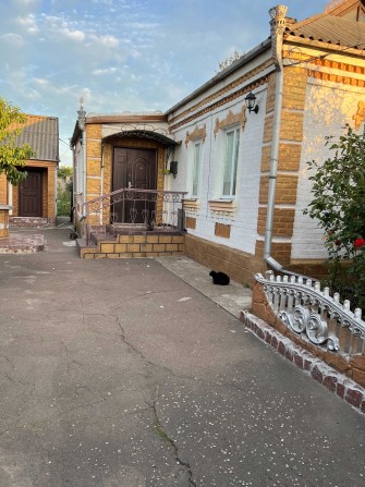 Продам будинок  м. Новоукраїнка вул. Тургенєва. 22000$(можливий торг). - фото 1